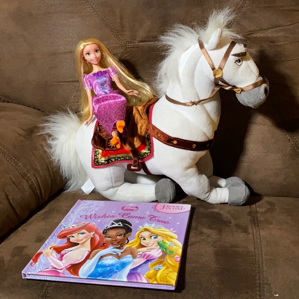 *last call!! Disney’s Tangled Bundle!
